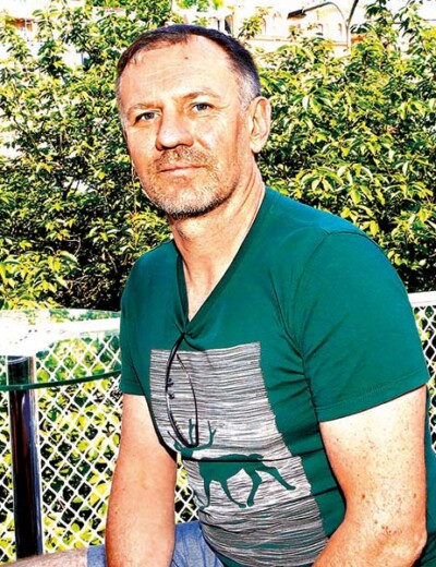 O matku Finger přišel, táta ho zavrhl