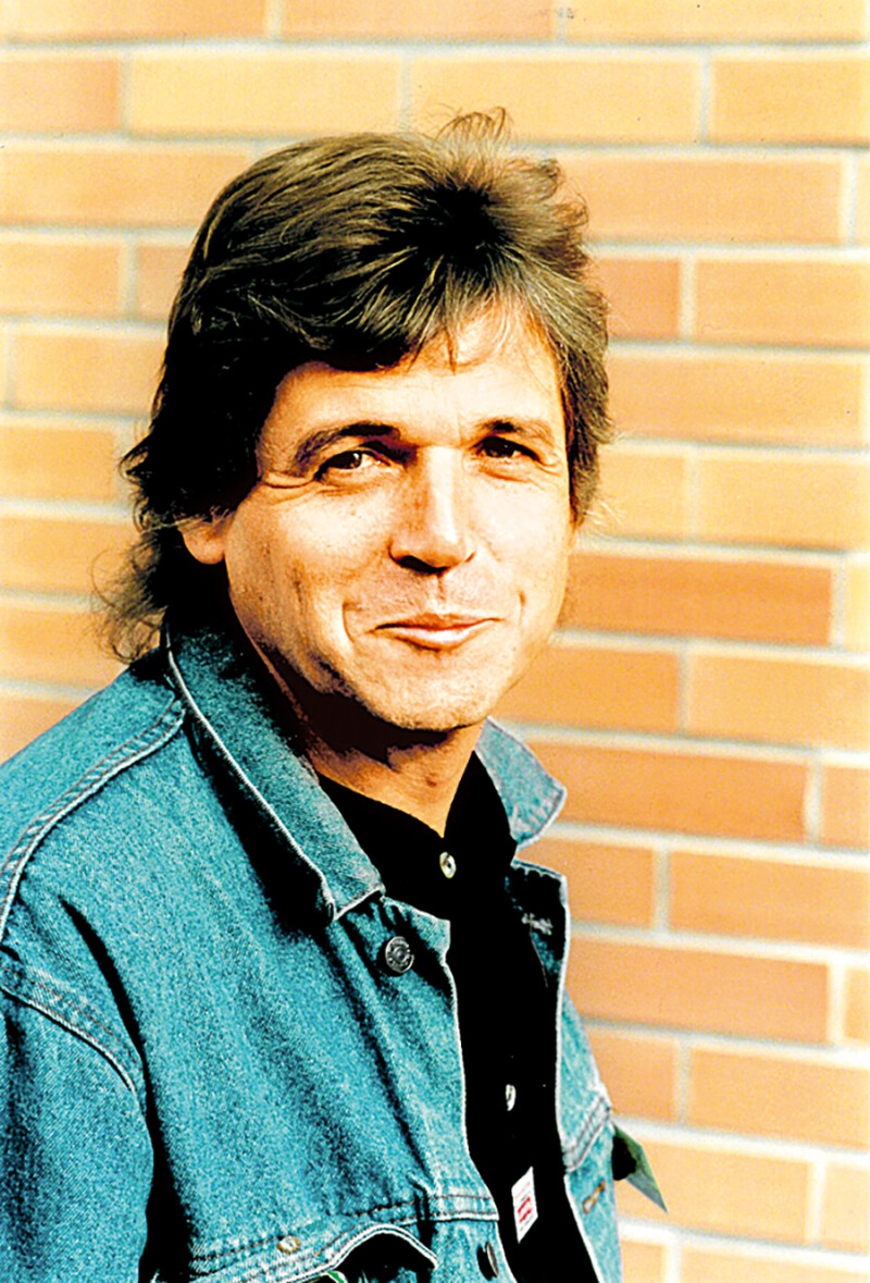 Zich zemřel při tom, co tolik miloval