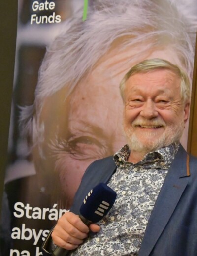 I v době největšího hladu se kuchař vždycky nají, říká herec Dušan Sitek