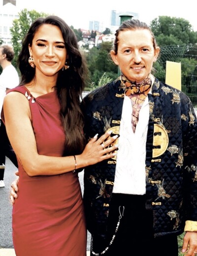 Zuří Burešová kvůli vyzrazení jejího těhotenství?