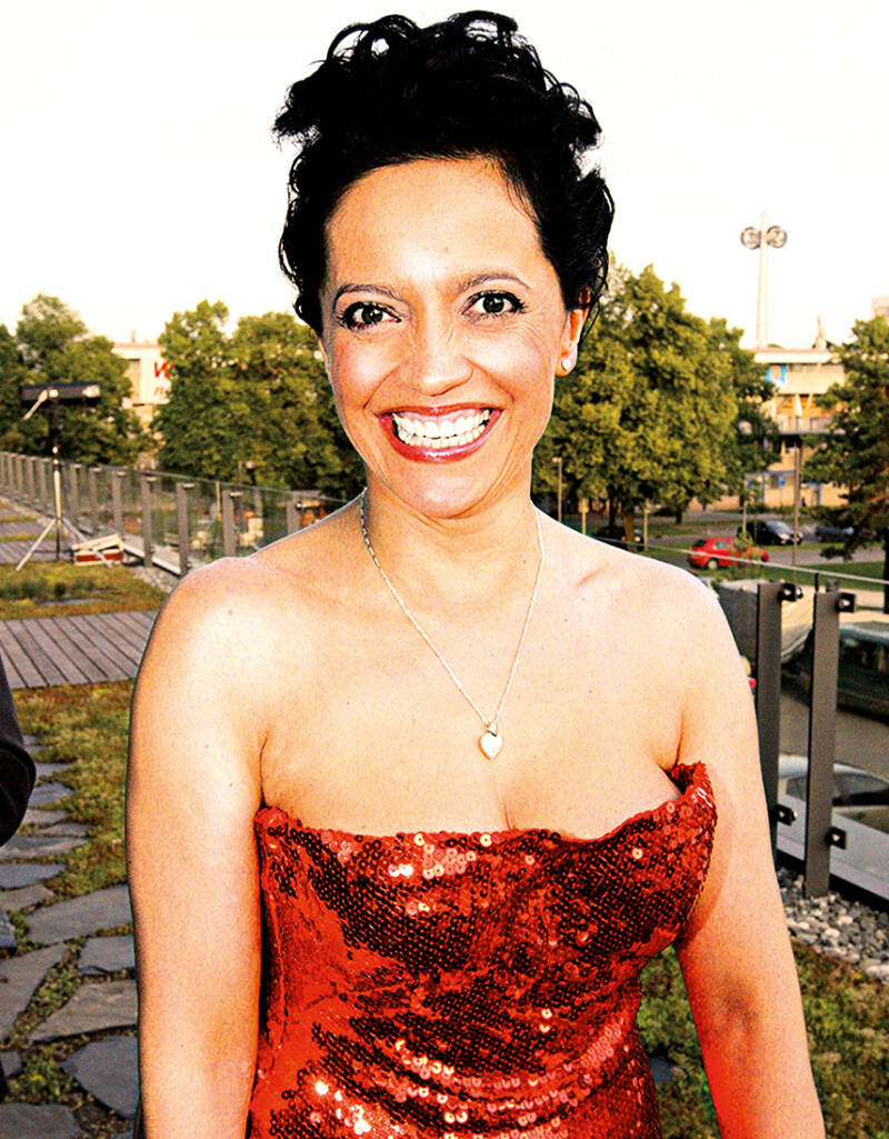 Mladšího a mužného partnera Bílá dostala za odměnu