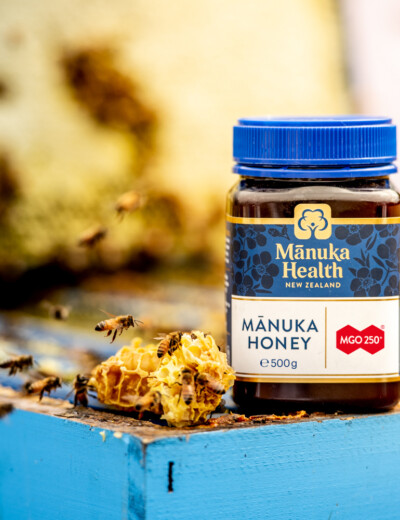 Zázrak z Nového Zélandu: Proč je Manukový med tekutým zlatem pro vaše zdraví?
