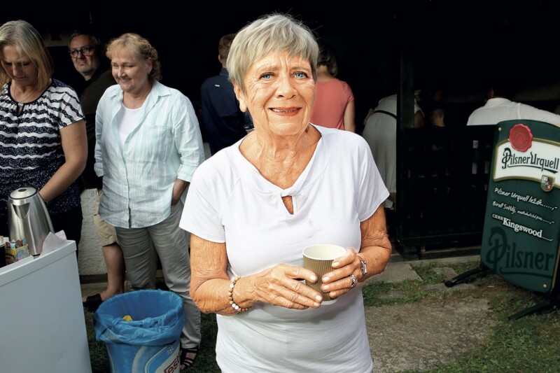 Chystá už Obermaierová synovi veselku?