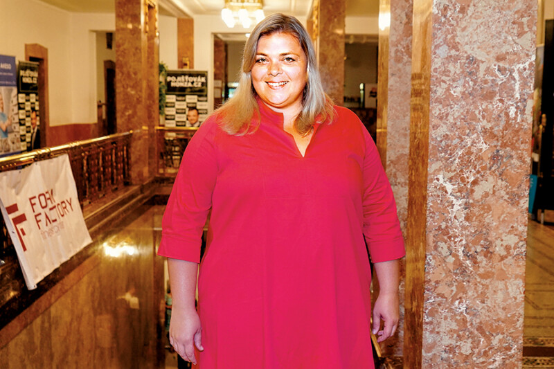 Je Polišenská zamilovaná do zadaného kolegy?