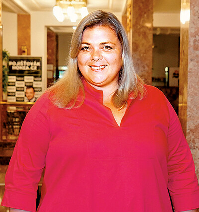 Je Polišenská zamilovaná do zadaného kolegy?