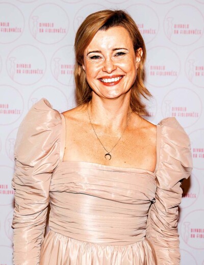 Milenec dal Schneiderové sbohem?