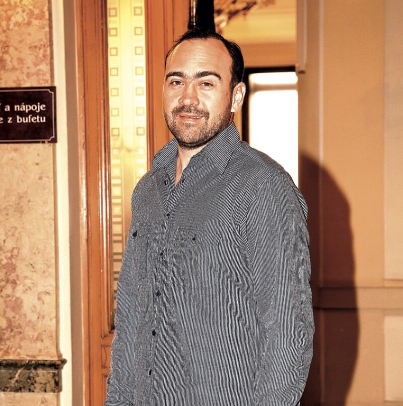 Svatba Hány s mladou přítelkyní?