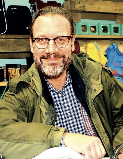 Povyráží se Matáskova žena raději s jinými?