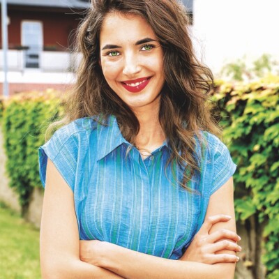 Zasnoubili se,  protože je Sandeva těhotná?