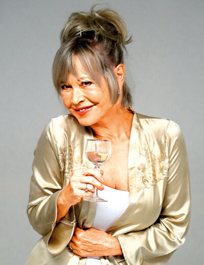 Dostala Švandová od manžela na vybranou?