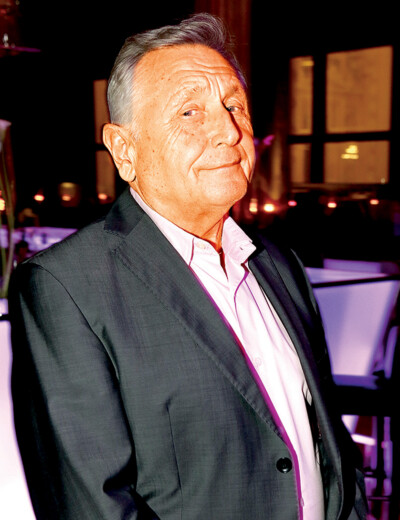Menzel: Velmi netradiční šťastná rodina