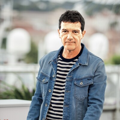 Začal Banderas tesknit po své expartnerce Melanii?