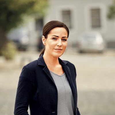 Udržuje Norisová vztah se ženáčem?