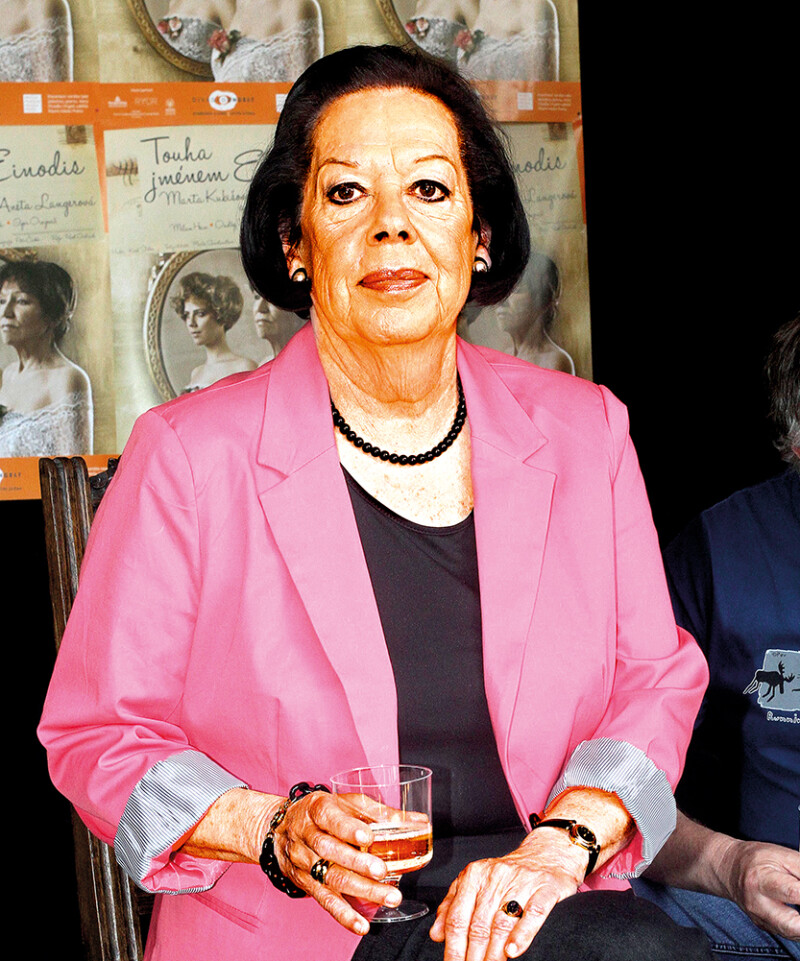 Tatínkova drsná výchova se Přenosilové v životě občas hodila