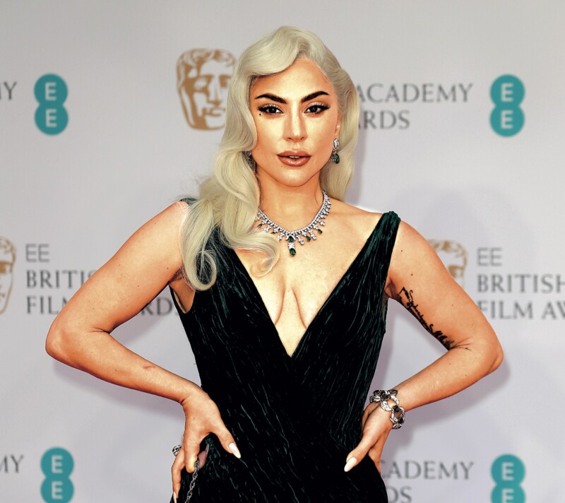Lady Gaga zamlčela těhotenství  i porod! Co ještě tají?