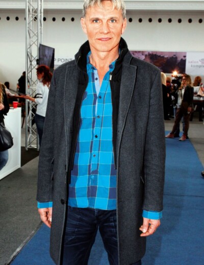 Maxa je nevinný. Opět hájil ženu!