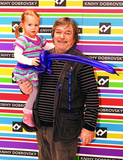 Roman Skamene: Chtěl se otrávit plynem
