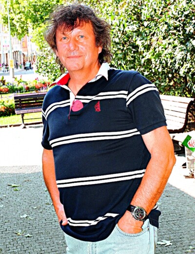 Stanislav Hložek je podpantoflák