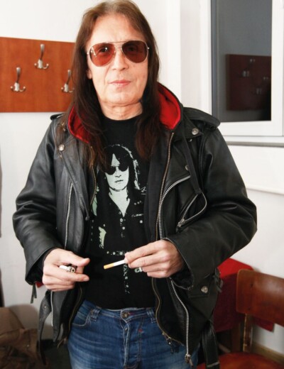 Rocker Brichta byl na operaci oka