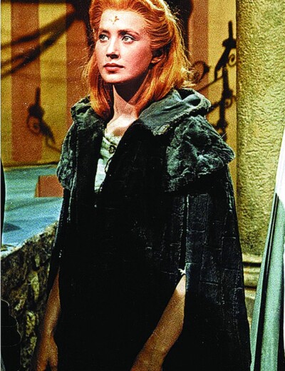 Krásná princezna Lada byla šťastná i jako vrátná