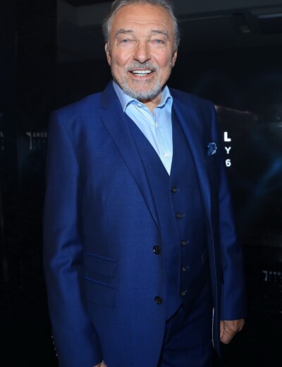 Karel Gott : Nemá už na školné?