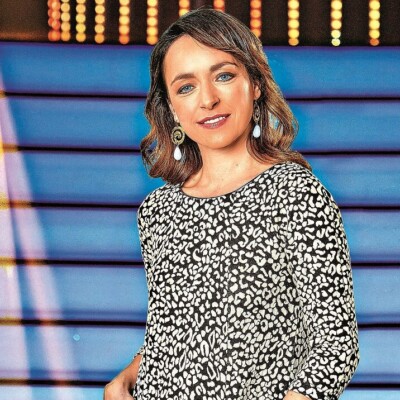 Toleruje Dyková manželovi milenky?