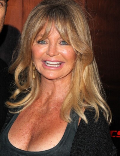 Goldie Hawn (70)