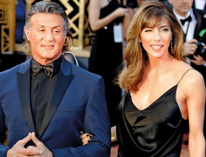 Po šesti letech dal Sylvester Stallone své lásce kopačky, za další tři roky si ji ale vzal!